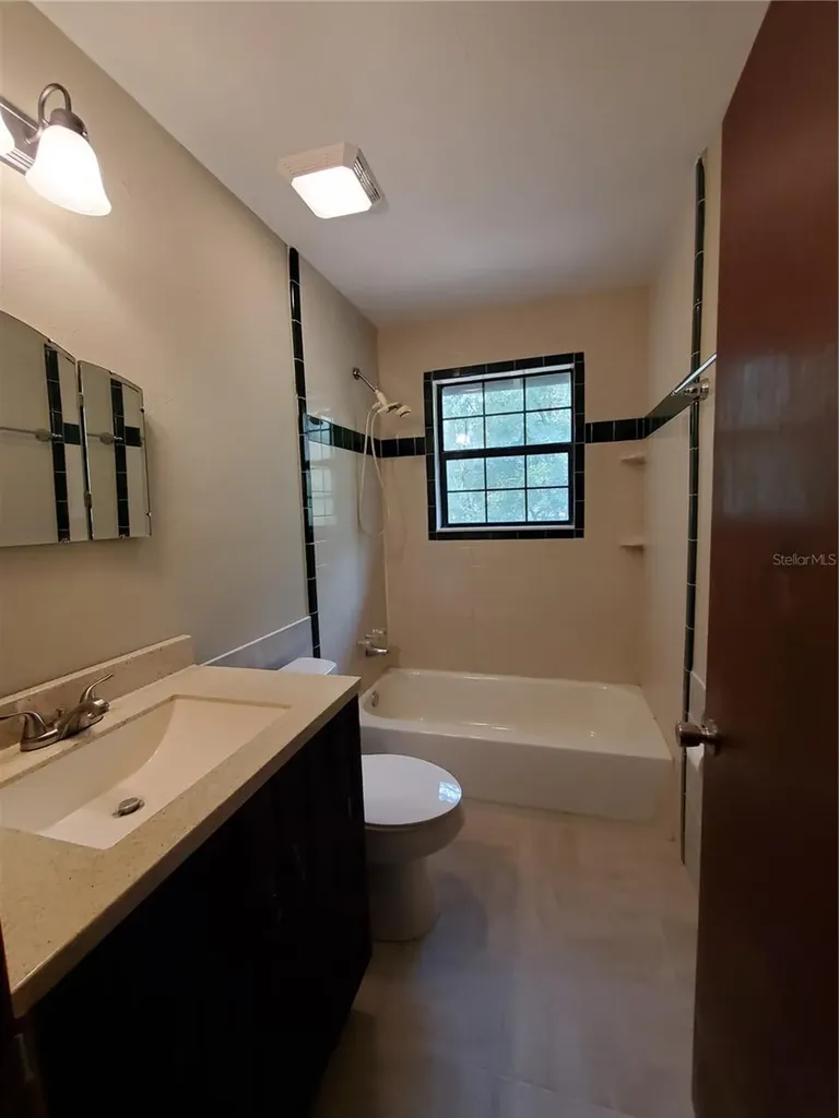 4919 NE 18 Trail Trenton FL 32693