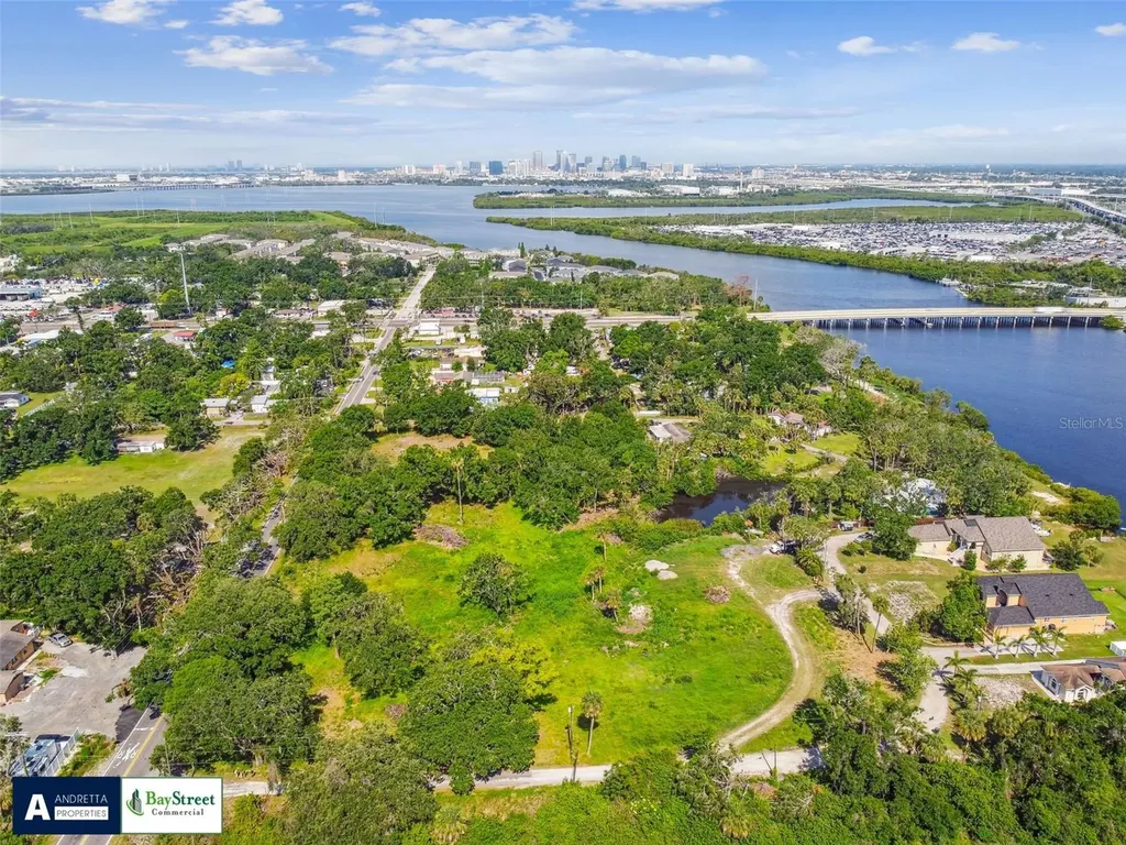 5116 Palm River Road Tampa FL 33619