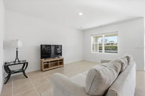 3669 Rory Oak Circle Apopka FL 32703