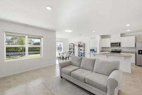 3669 Rory Oak Circle Apopka FL 32703