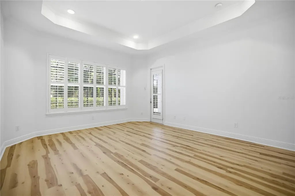 6507 41st Court E Sarasota FL 34243