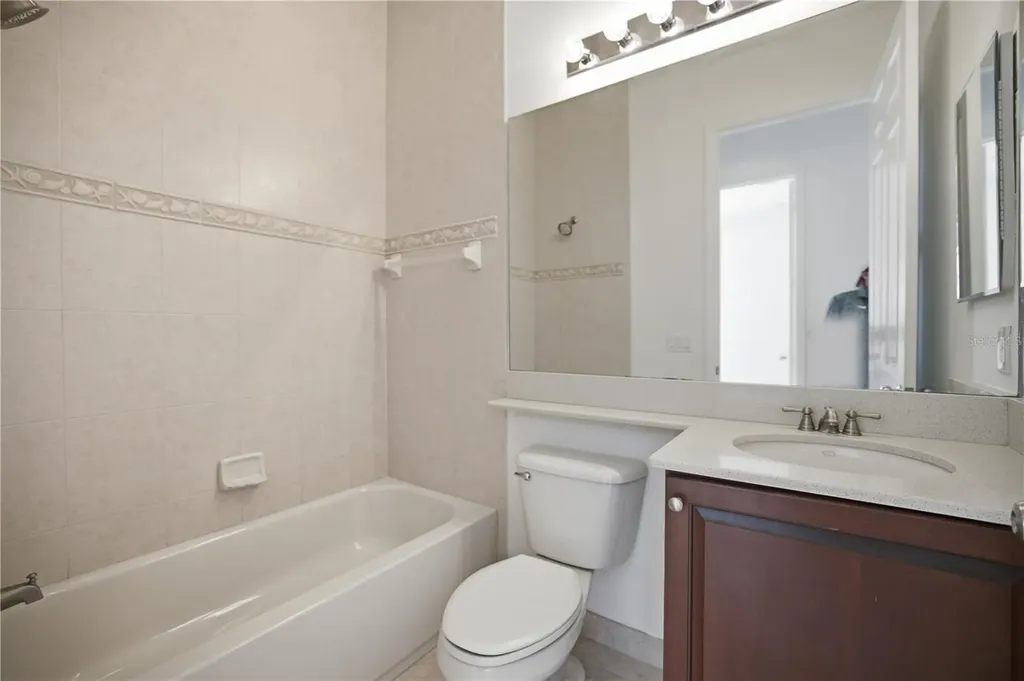 6507 41st Court E Sarasota FL 34243