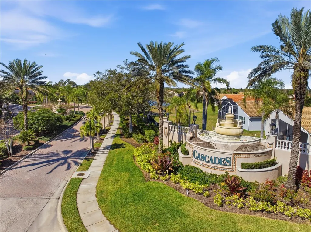 6507 41st Court E Sarasota FL 34243