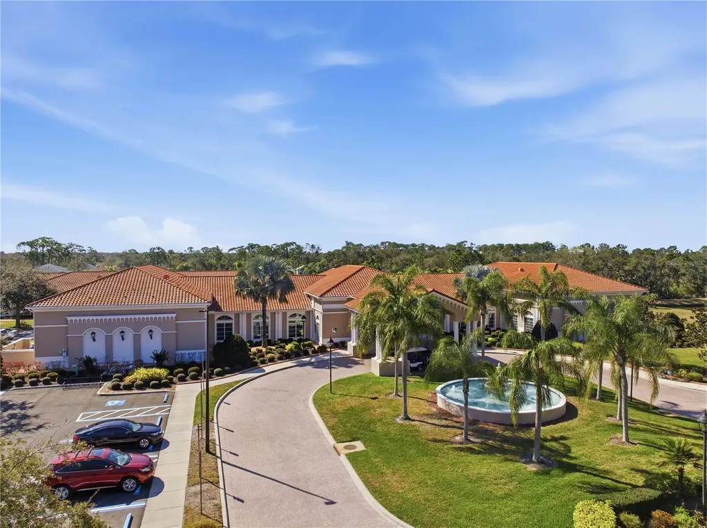 6507 41st Court E Sarasota FL 34243