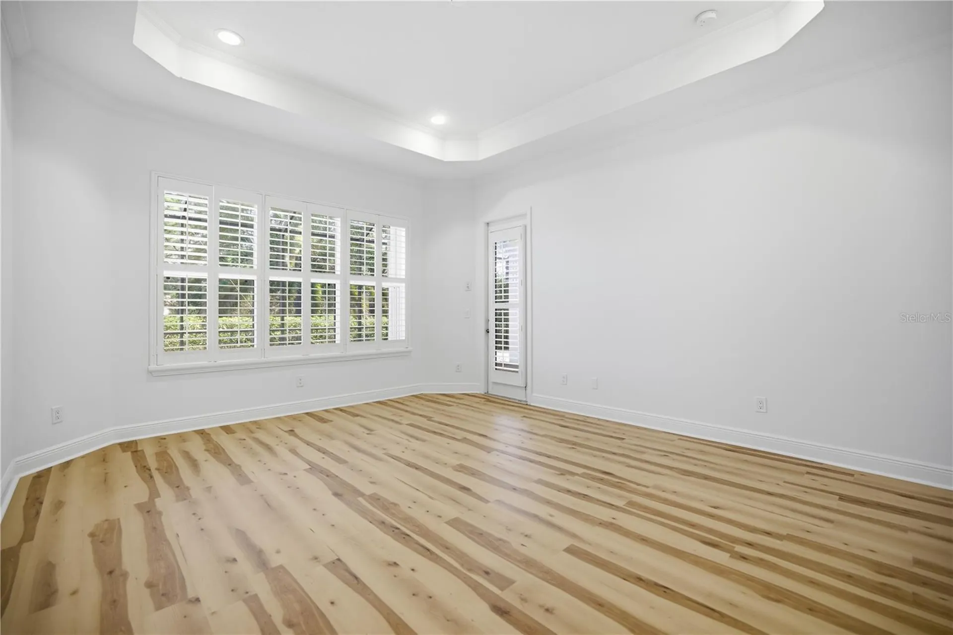 6507 41st Court E Sarasota FL 34243