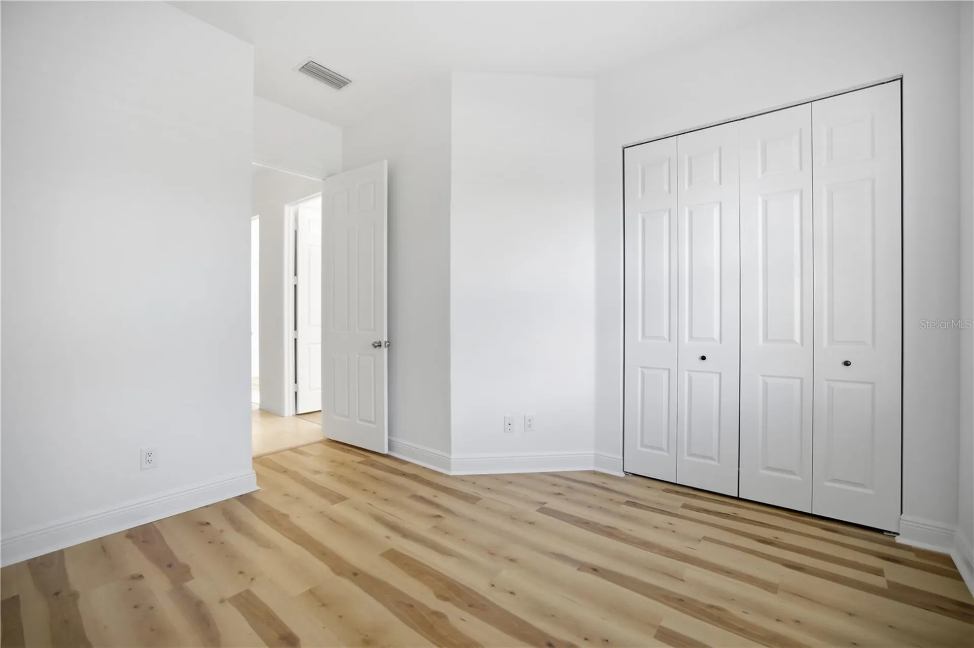 6507 41st Court E Sarasota FL 34243