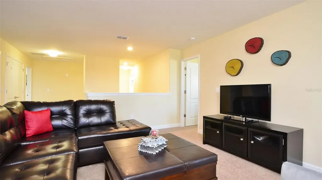 1424 Rolling Fairway Drive Davenport FL 33896