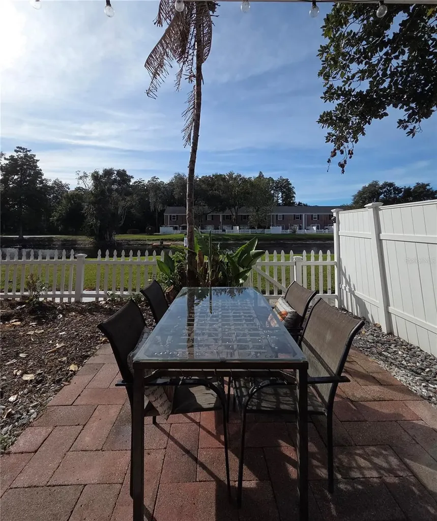 13690 Orange Sunset Drive Tampa FL 33618