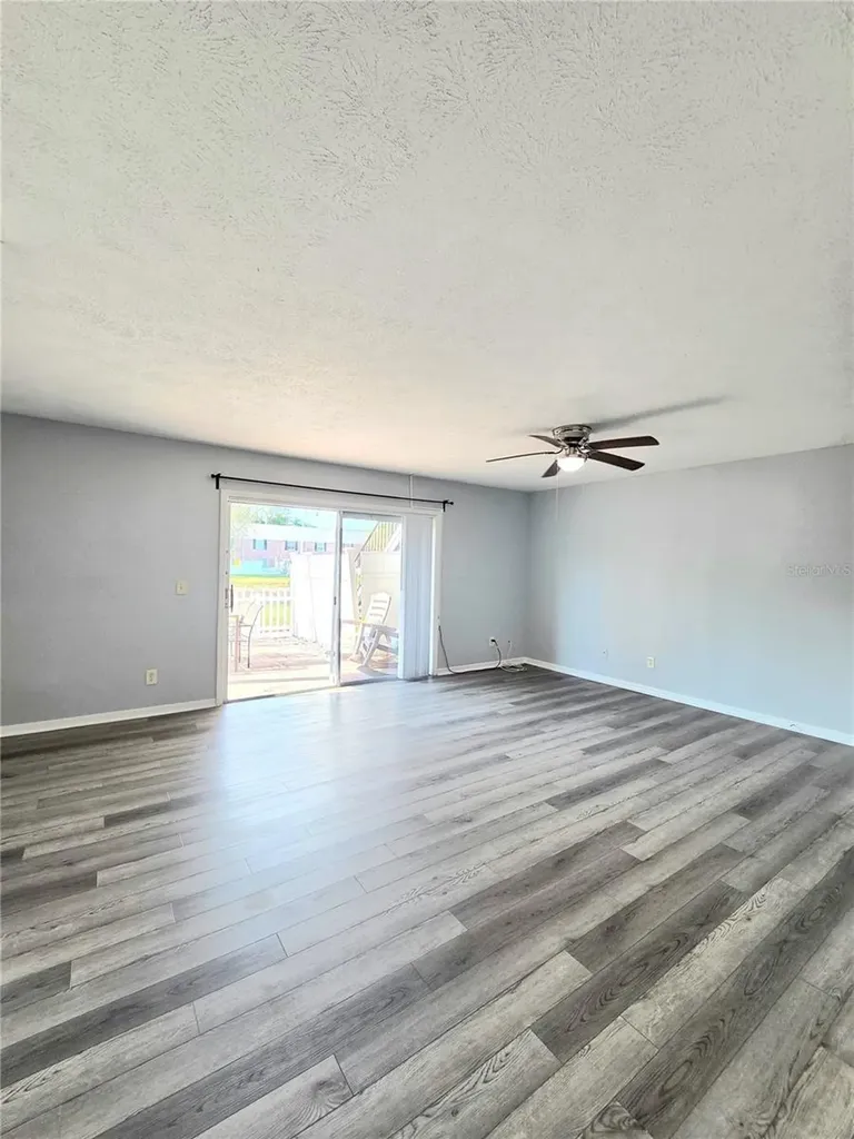 13690 Orange Sunset Drive Tampa FL 33618