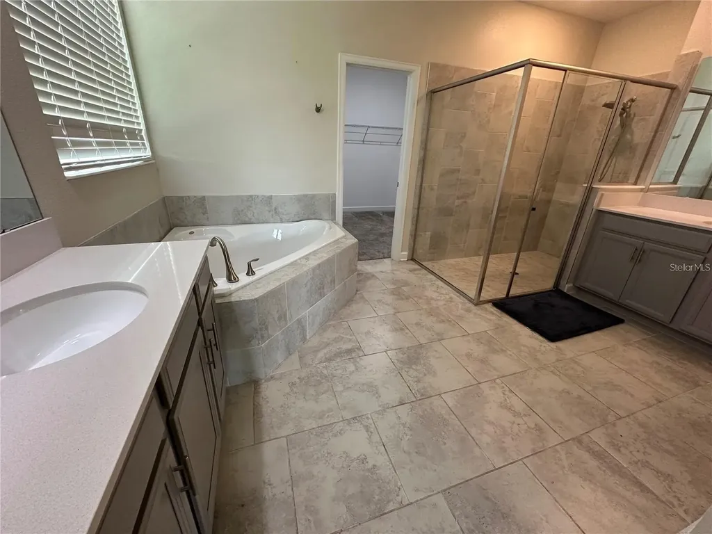 4937 Lotta Court St Cloud FL 34772