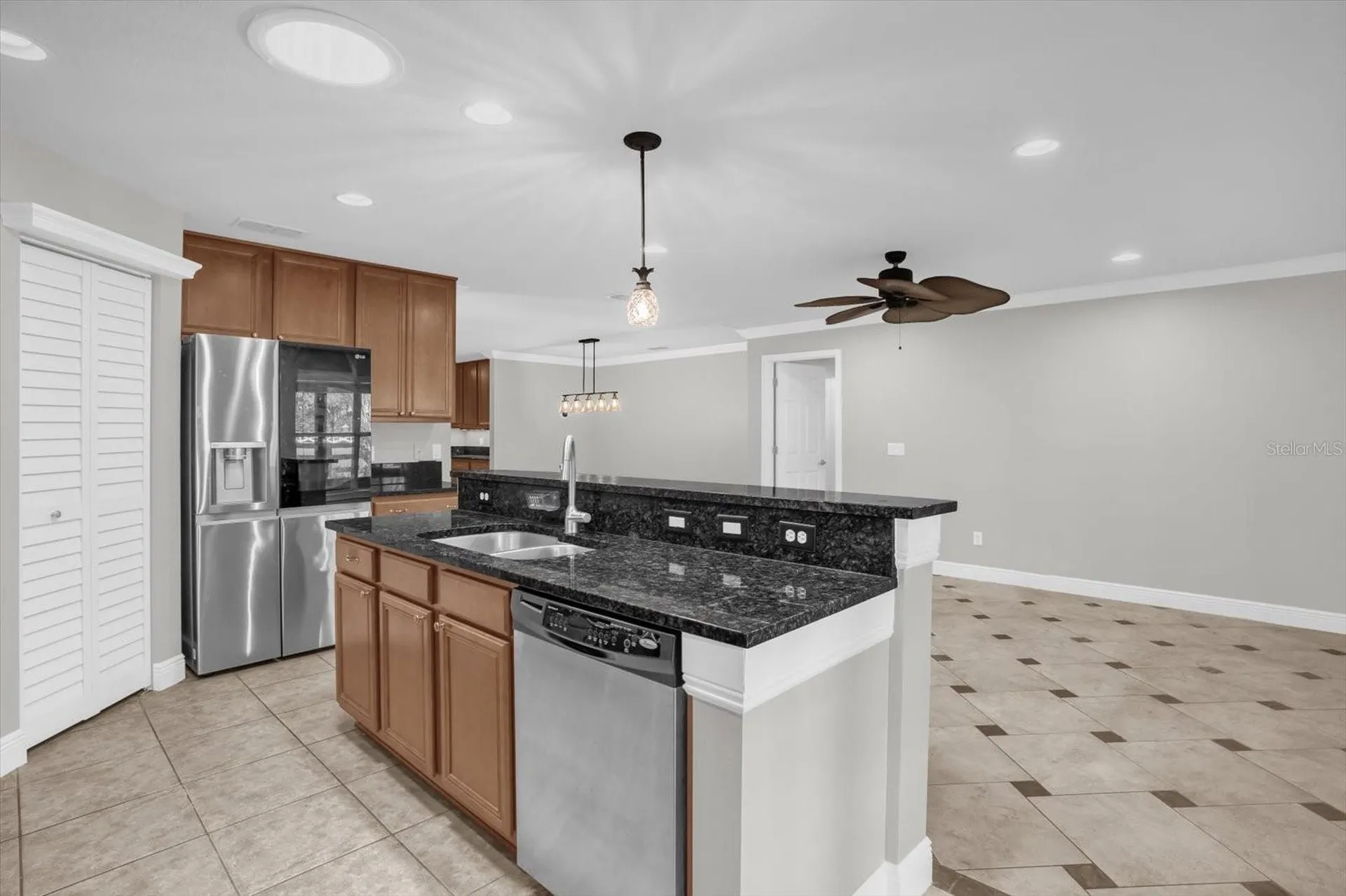 22048 Belgian Court Mount Dora FL 32757