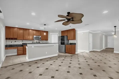 22048 Belgian Court Mount Dora FL 32757
