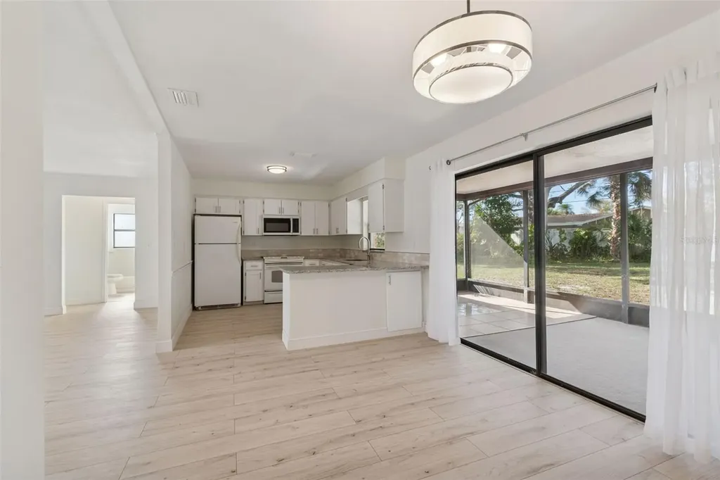 7337 Cambridge Way Clearwater FL 33764