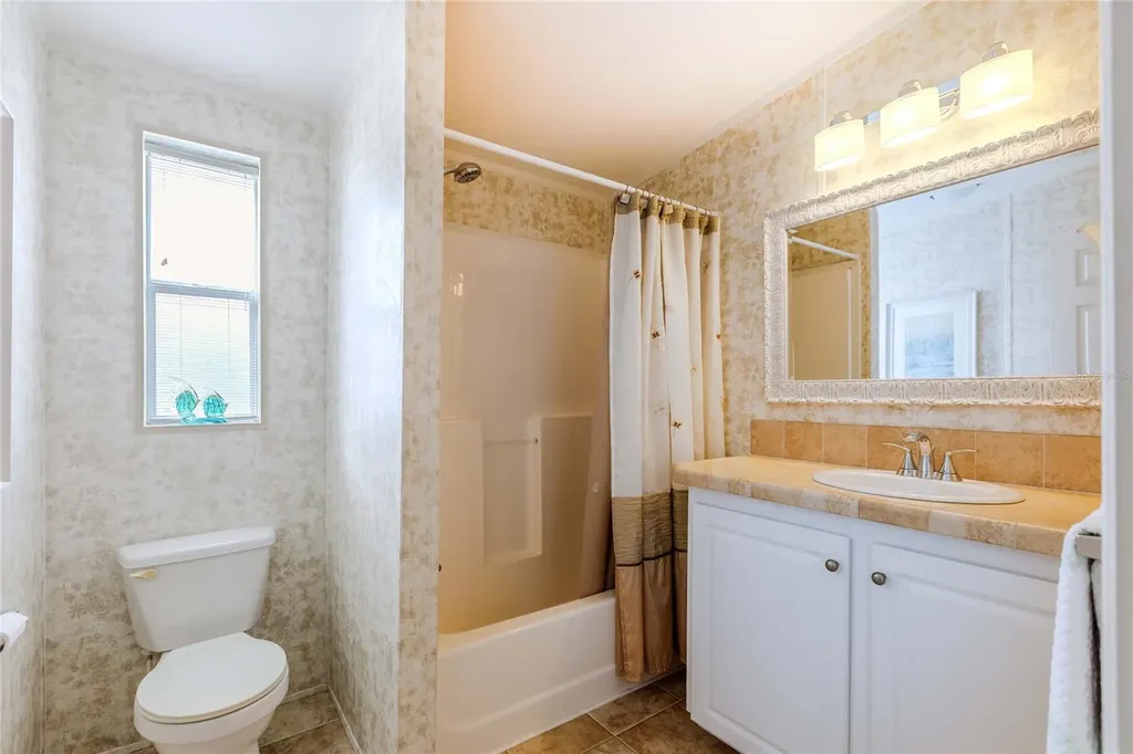 2100 Kings Highway Port Charlotte FL 33980