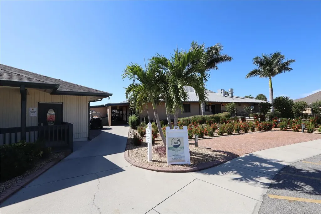 2100 Kings Highway Port Charlotte FL 33980