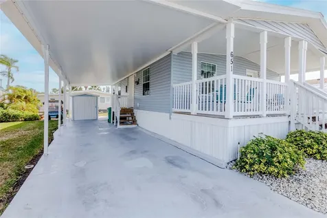 2100 Kings Highway Port Charlotte FL 33980