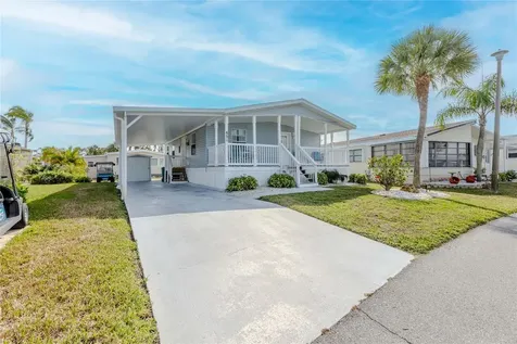 2100 Kings Highway Port Charlotte FL 33980