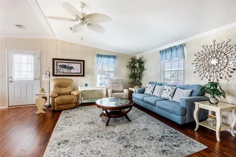 2100 Kings Highway Port Charlotte FL 33980