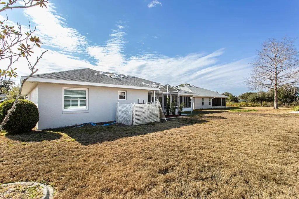 5405 Queen Victoria Drive Leesburg FL 34748