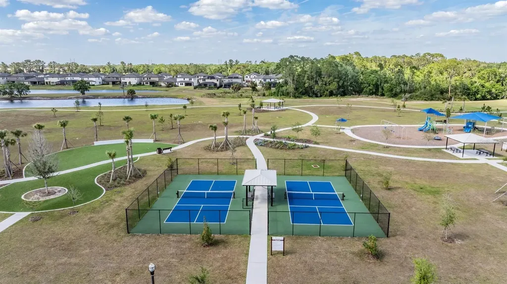 14661 Horse Trot Road Lithia FL 33547
