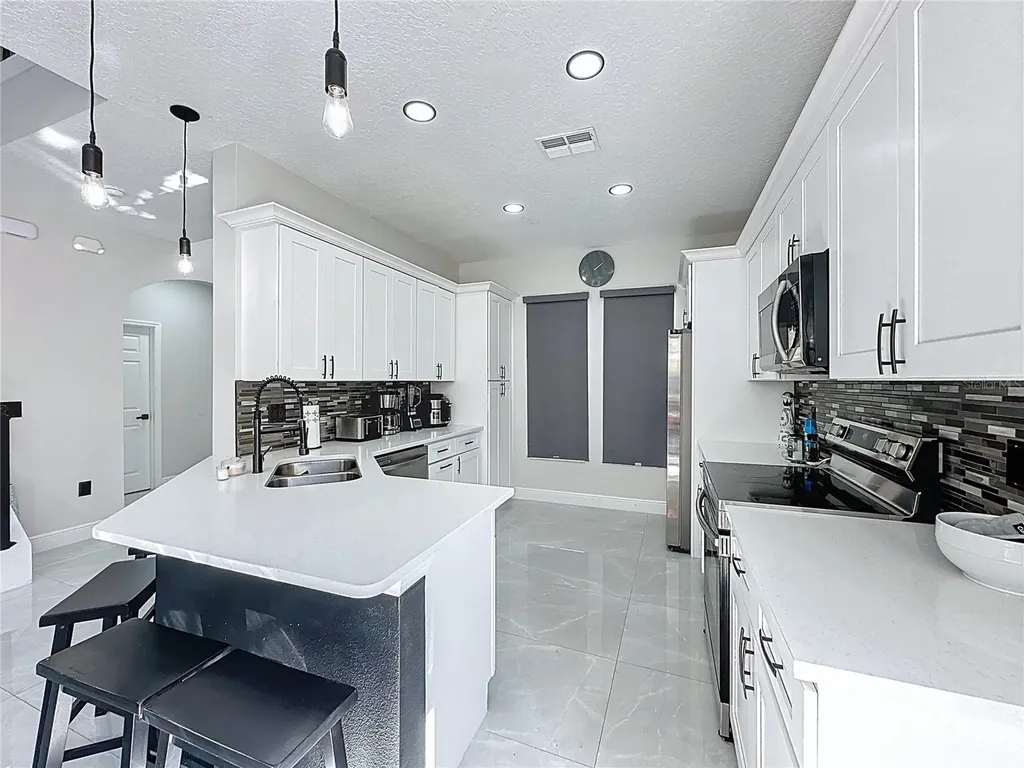 166 Minniehaha Circle Haines City FL 33844