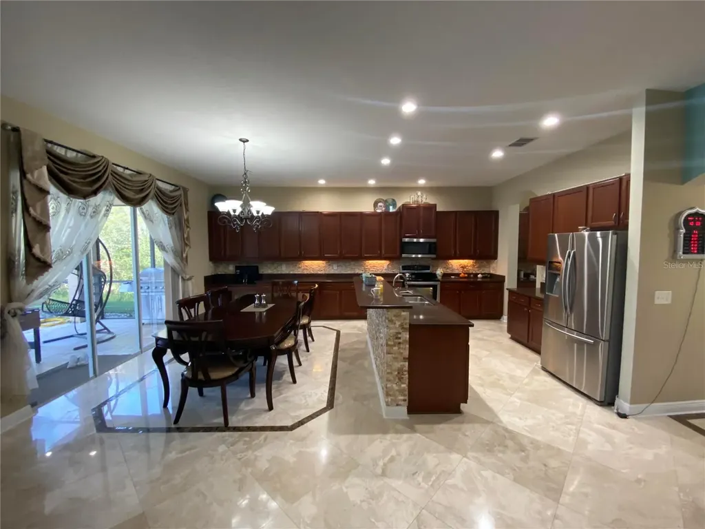 10503 Palm Cove Avenue Tampa FL 33647