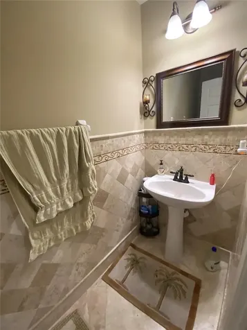10503 Palm Cove Avenue Tampa FL 33647