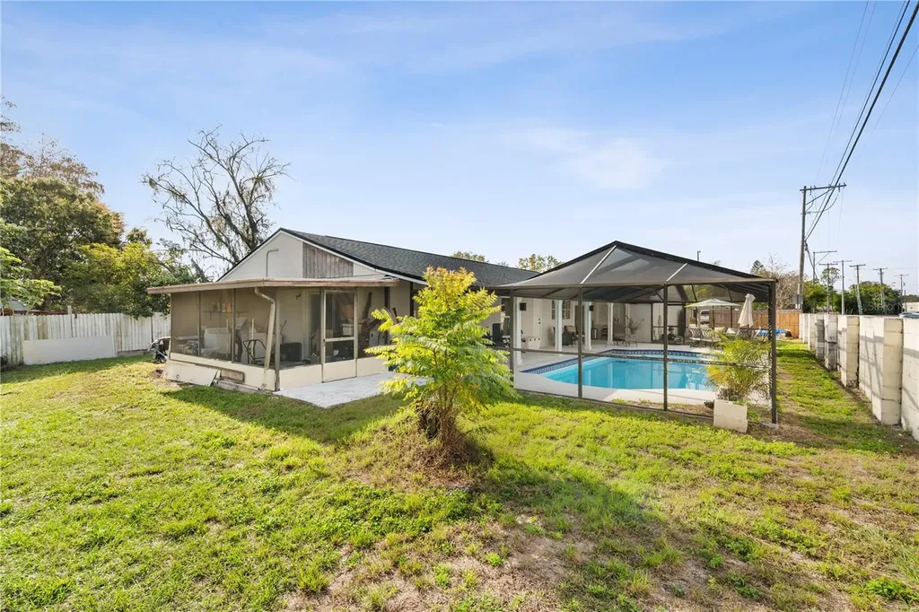 5721 Carrollwood Meadows Drive Tampa FL 33625