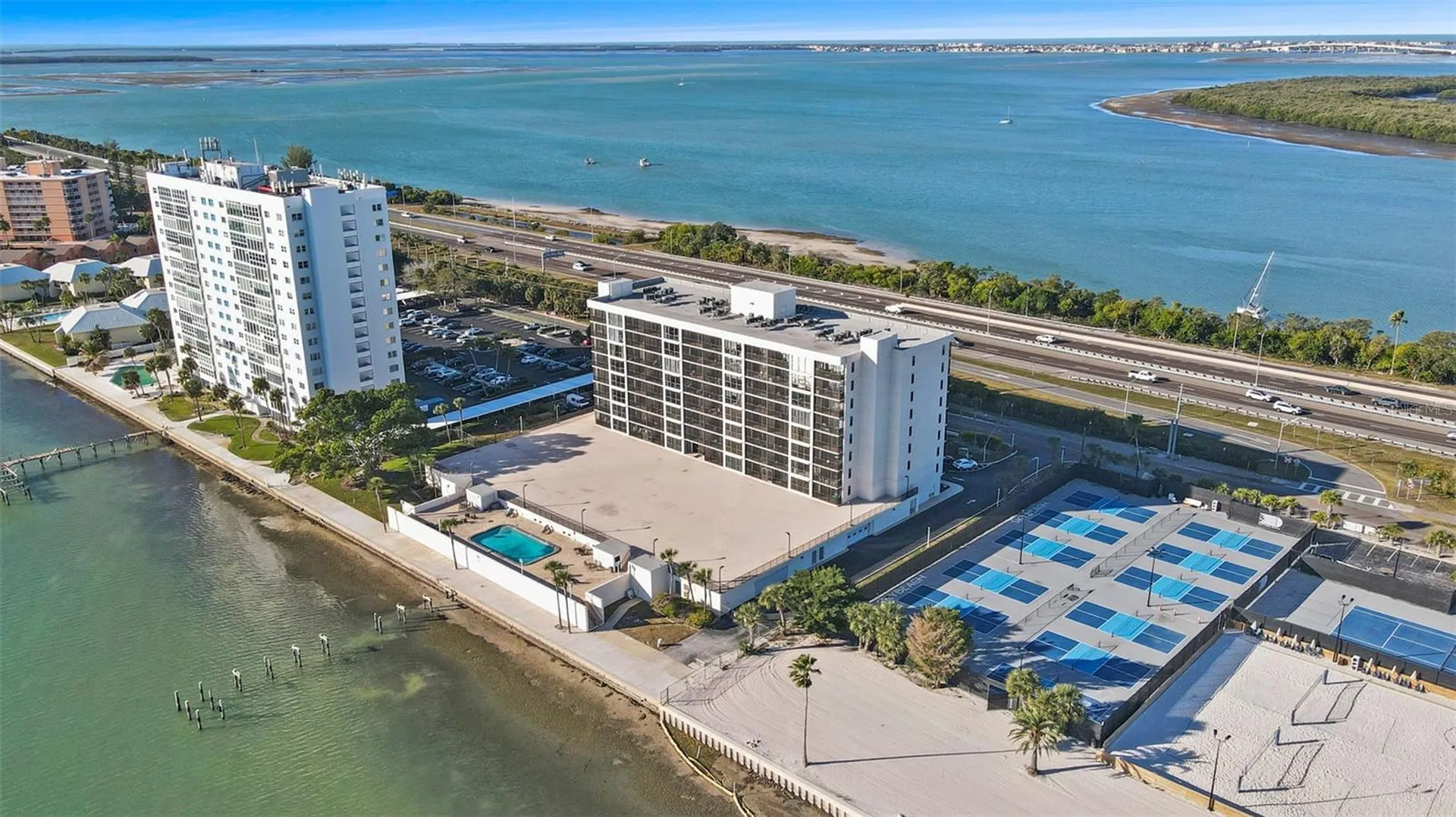 7100 Sunshine Skyway Lane S St Petersburg FL 33711