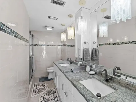 7100 Sunshine Skyway Lane S St Petersburg FL 33711