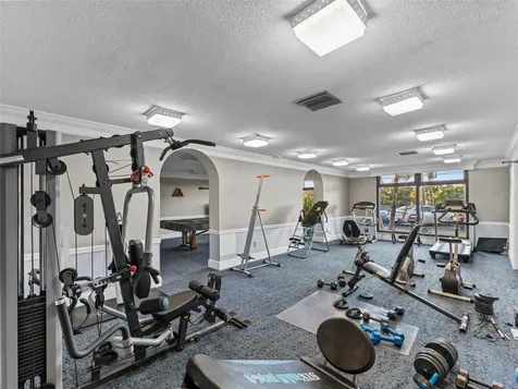 7100 Sunshine Skyway Lane S St Petersburg FL 33711