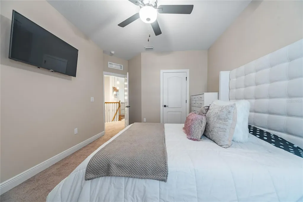 7749 Somersworth Drive Kissimmee FL 34747