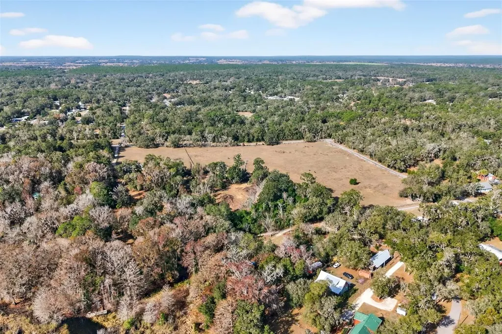 8989 S Great Oaks Drive Floral City FL 34436