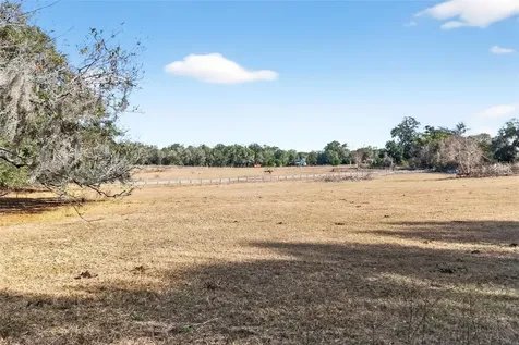 8989 S Great Oaks Drive Floral City FL 34436