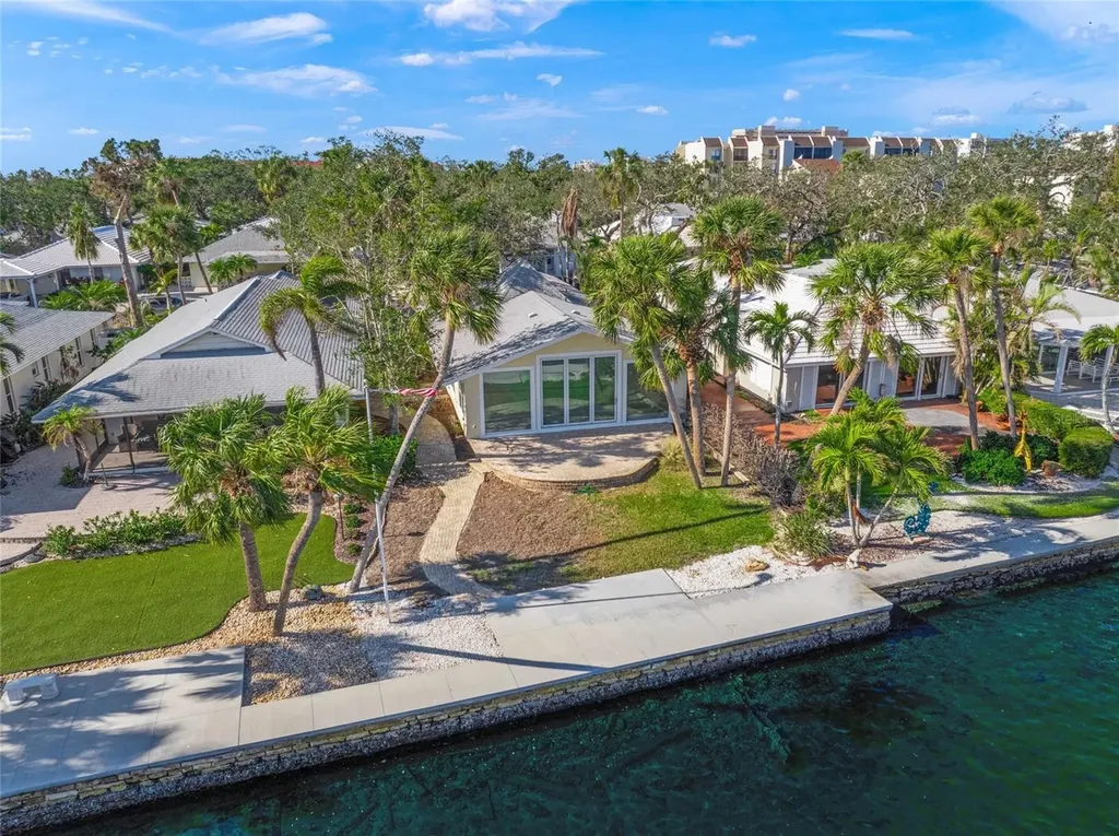 1358 Moonmist Drive Sarasota FL 34242