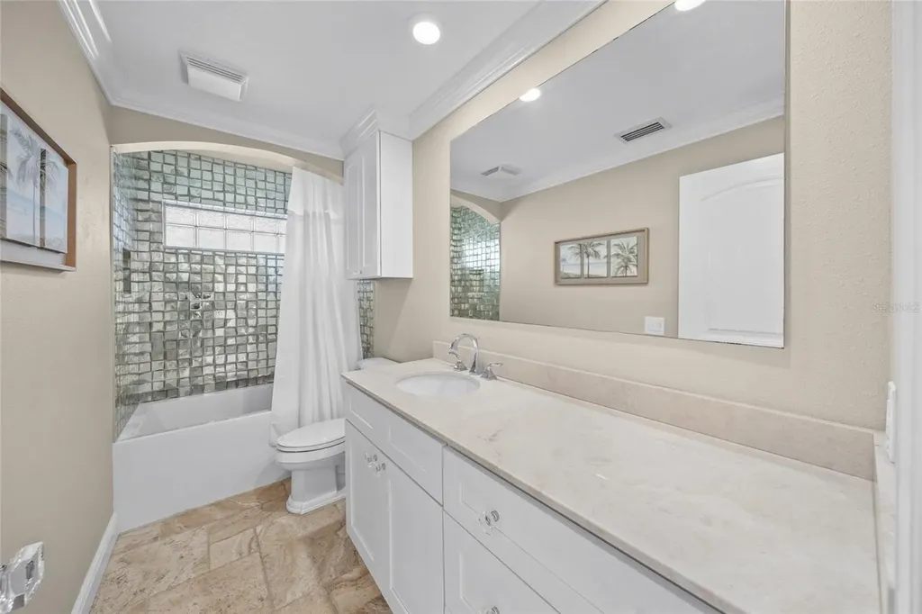 1358 Moonmist Drive Sarasota FL 34242