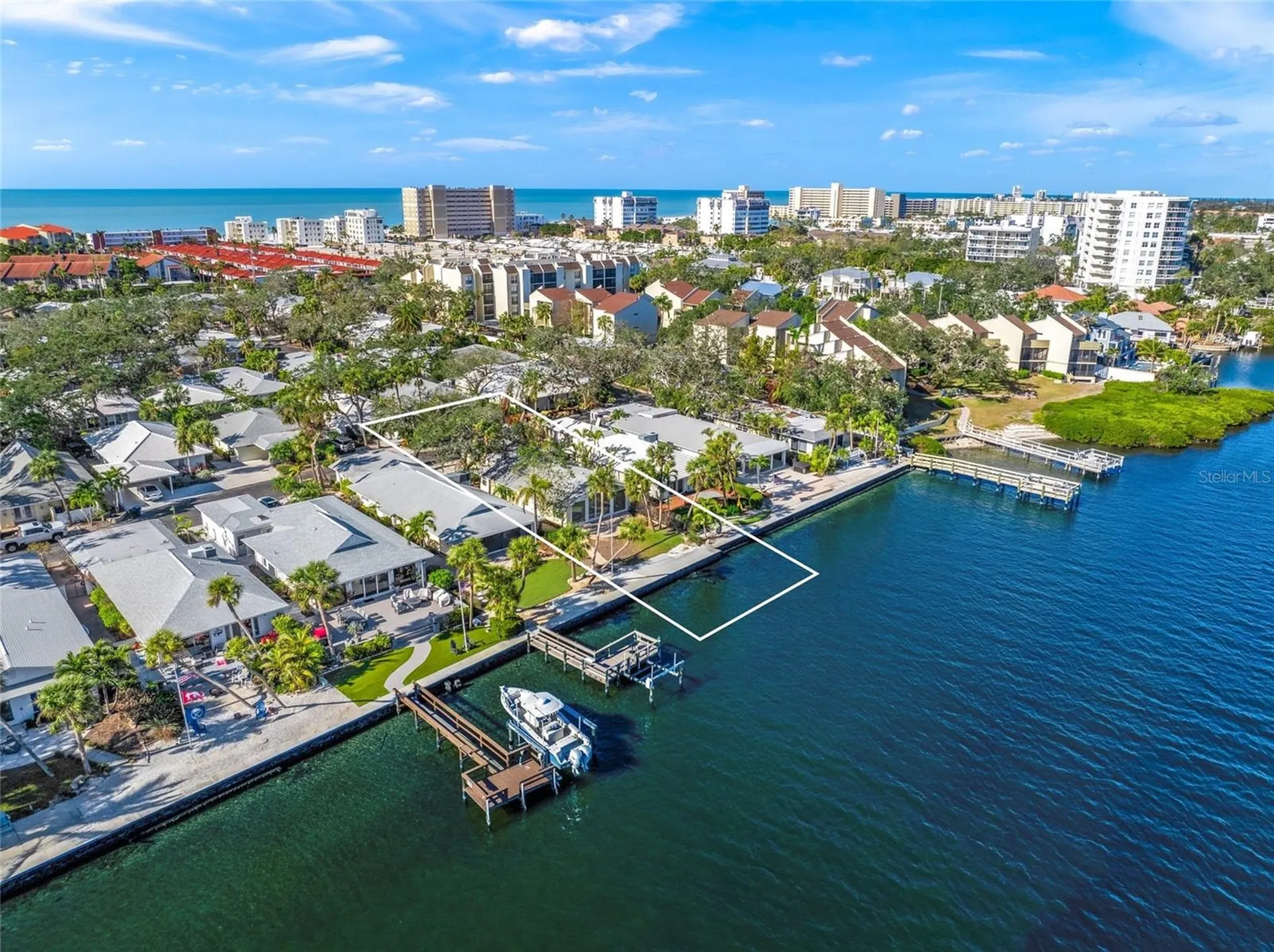 1358 Moonmist Drive Sarasota FL 34242