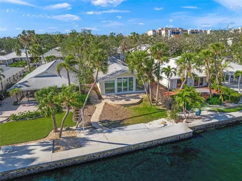 1358 Moonmist Drive Sarasota FL 34242
