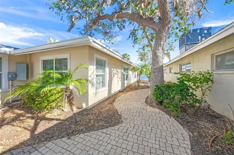 1358 Moonmist Drive Sarasota FL 34242