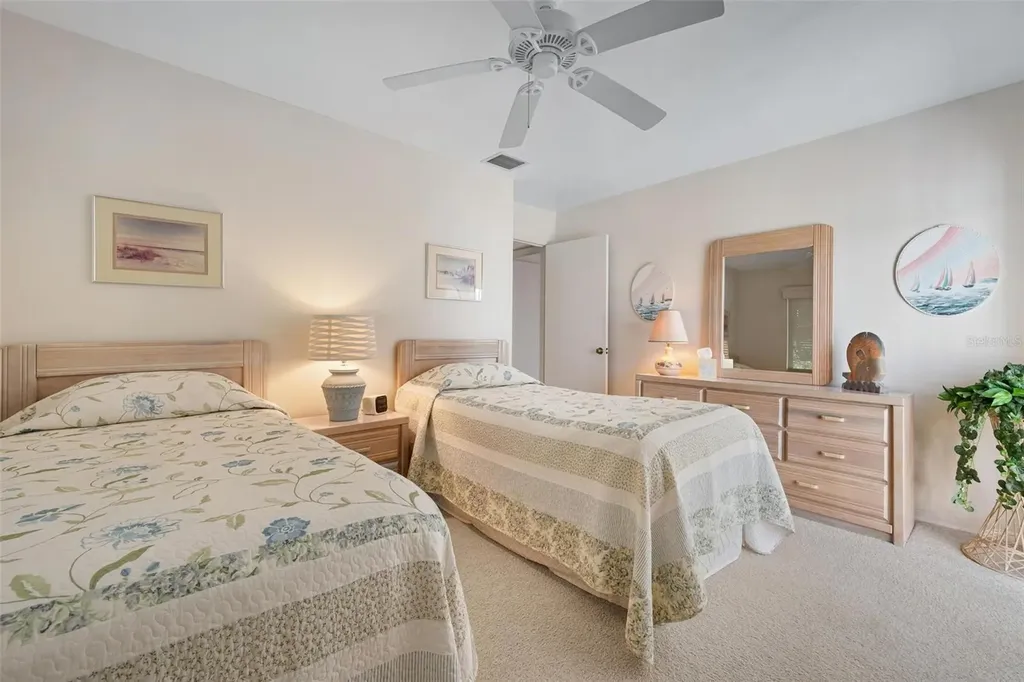 270 Cerromar Way S Venice FL 34293