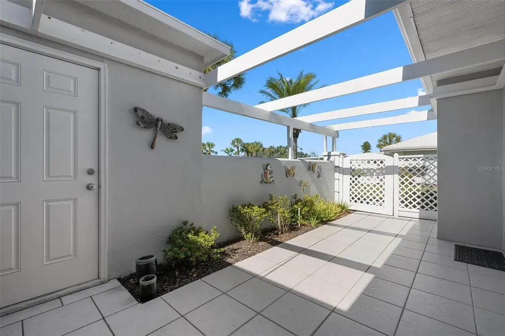 270 Cerromar Way S Venice FL 34293