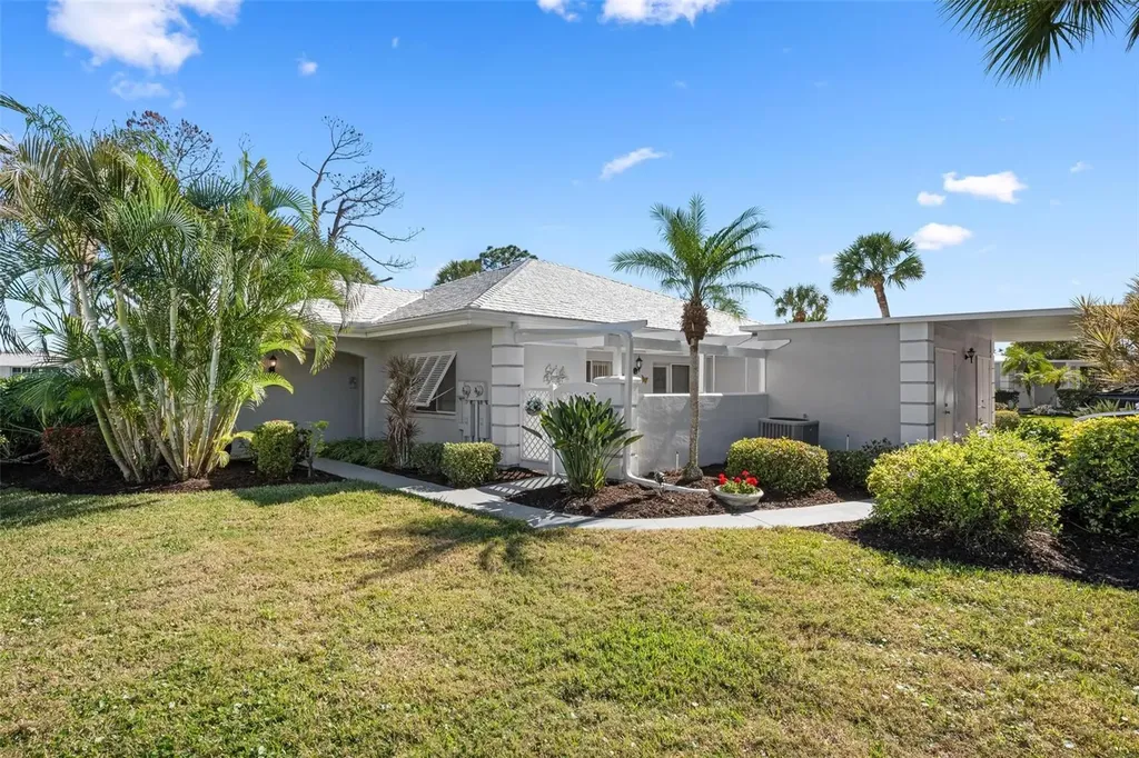 270 Cerromar Way S Venice FL 34293