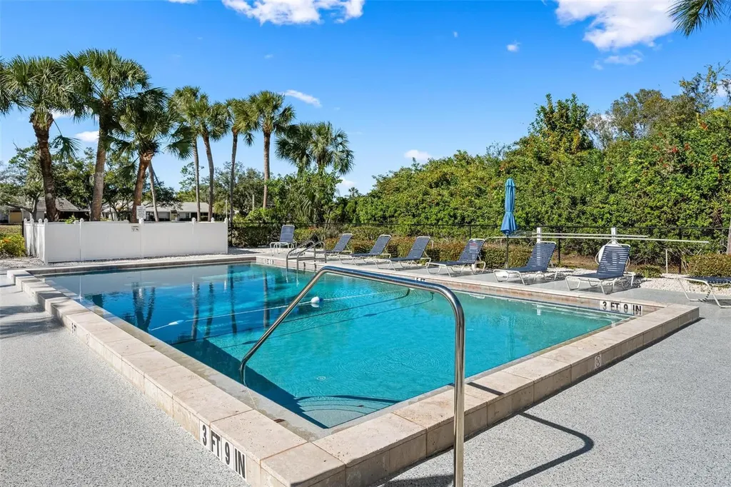 270 Cerromar Way S Venice FL 34293