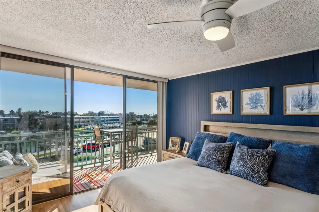 1 Key Capri Treasure Island FL 33706