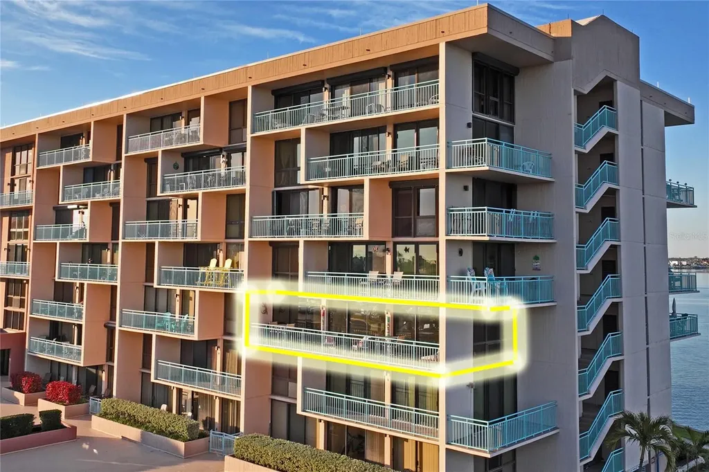 1 Key Capri Treasure Island FL 33706