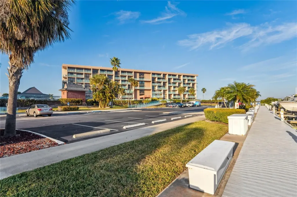 1 Key Capri Treasure Island FL 33706