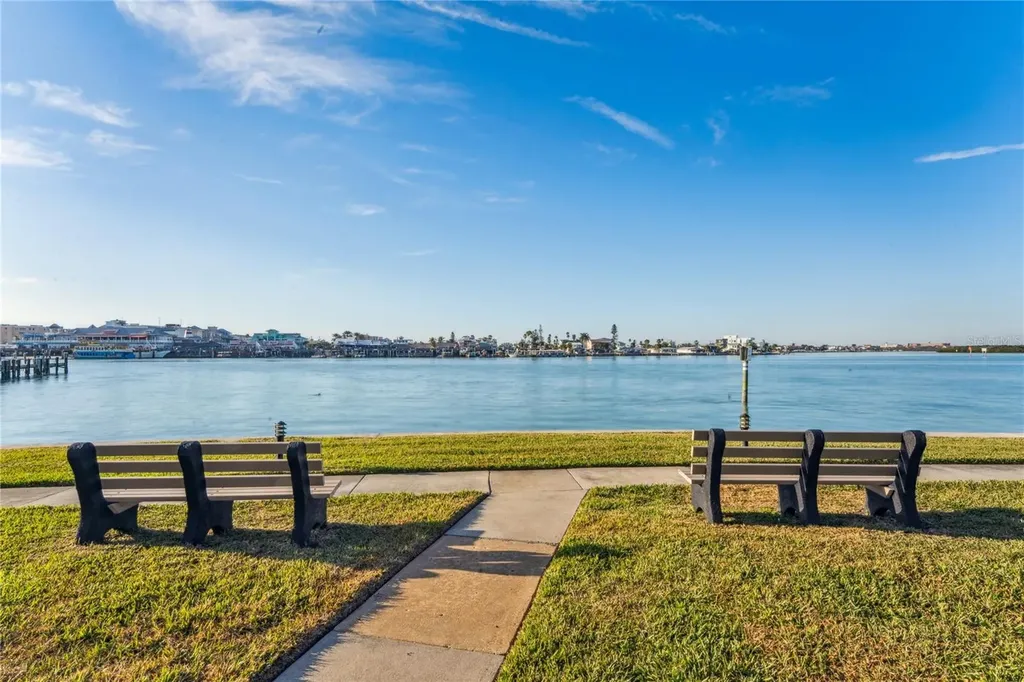 1 Key Capri Treasure Island FL 33706