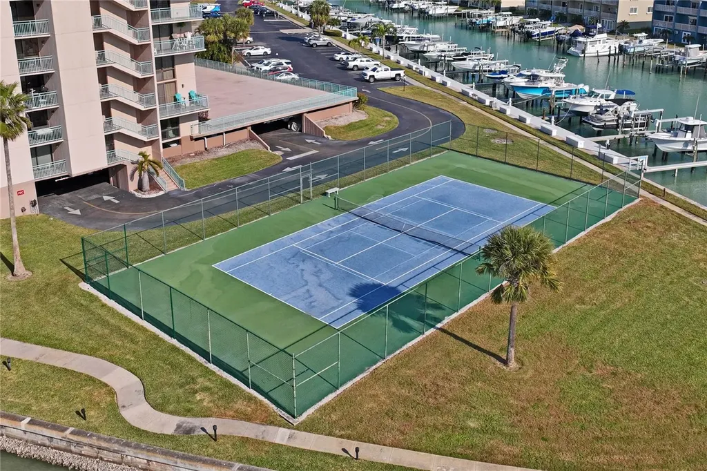 1 Key Capri Treasure Island FL 33706