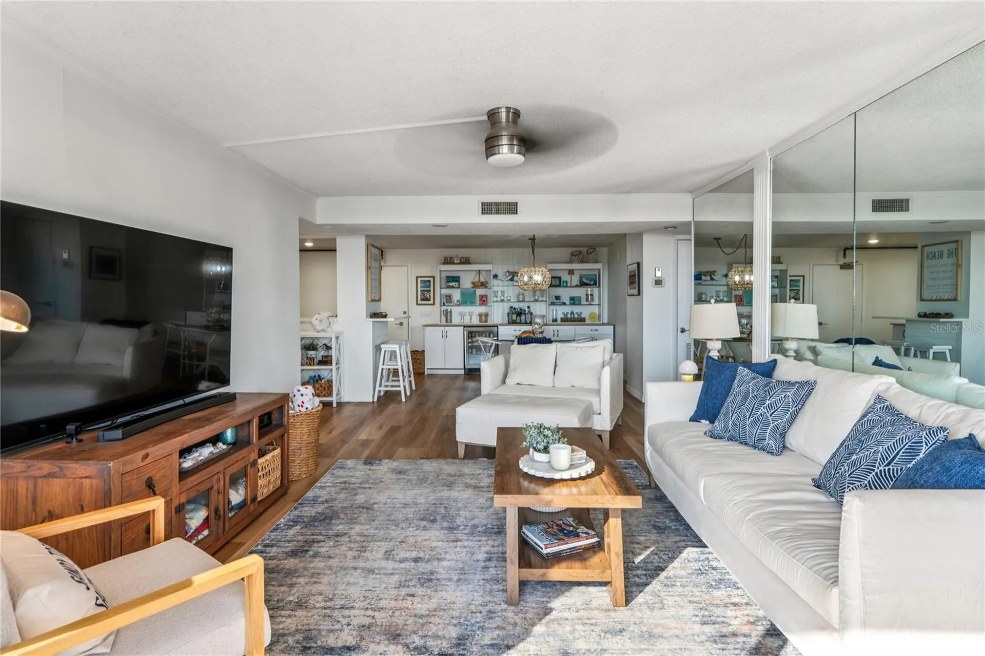 1 Key Capri Treasure Island FL 33706