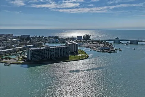 1 Key Capri Treasure Island FL 33706